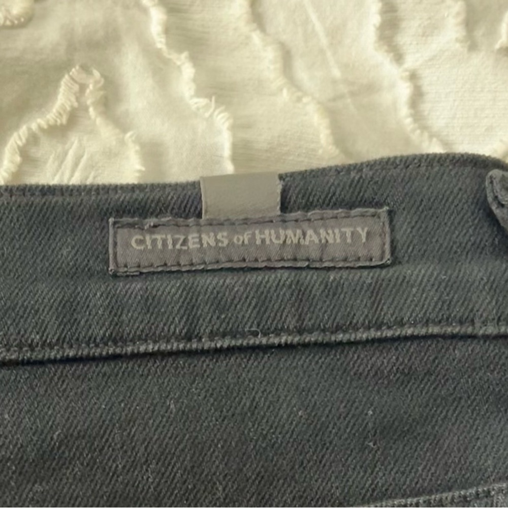 CITIZENS OF HUMANITY - pure black, size 28, flare jeans